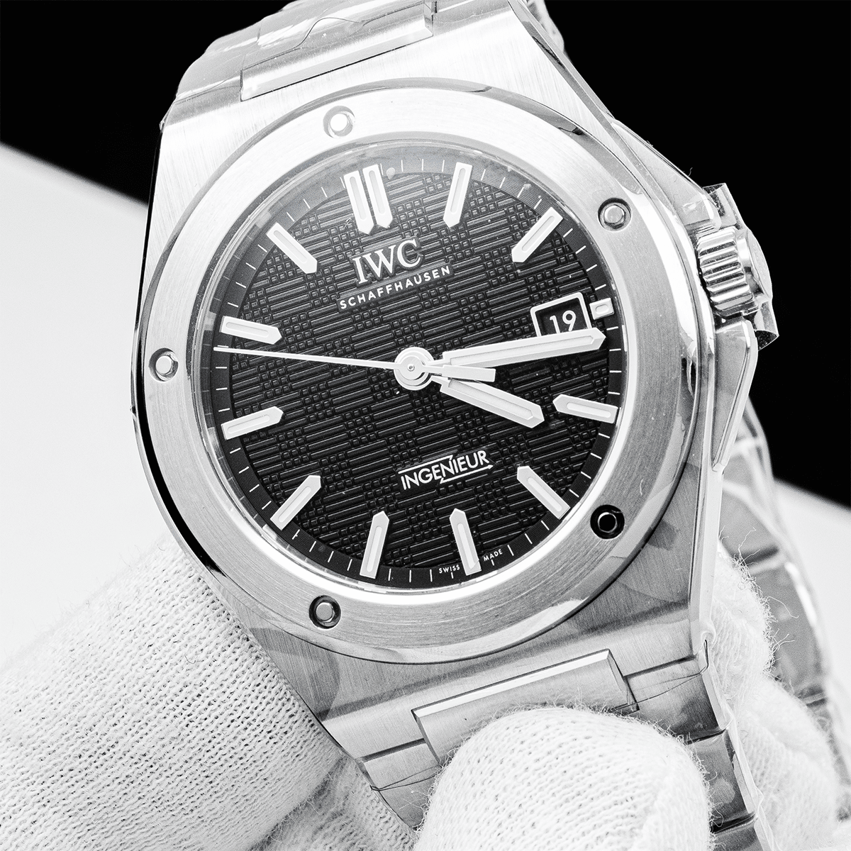 IWC Ingenieur Automatique 40 Black - Daniel de Guy