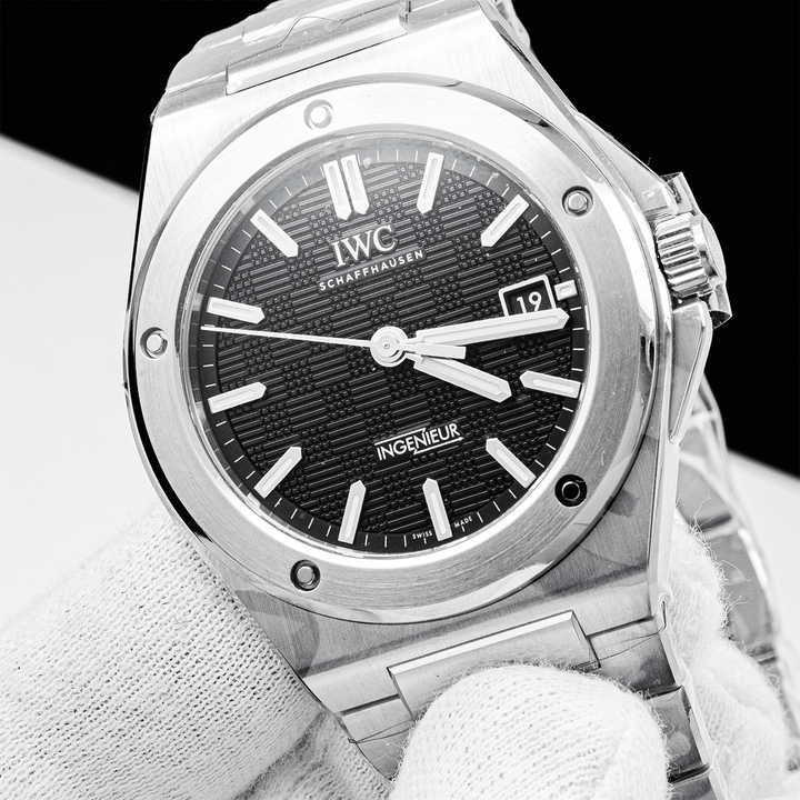 IWC Ingenieur Automatique 40 Black - Daniel de Guy