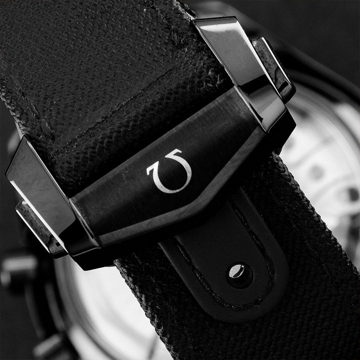 Omega Speed Master Moonwatch Dark Side Of The Moon Occasion - Daniel de Guy