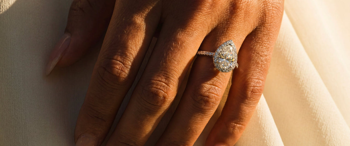 Bague de fiançailles solitaire en diamant, Daniel de Guy Lausanne