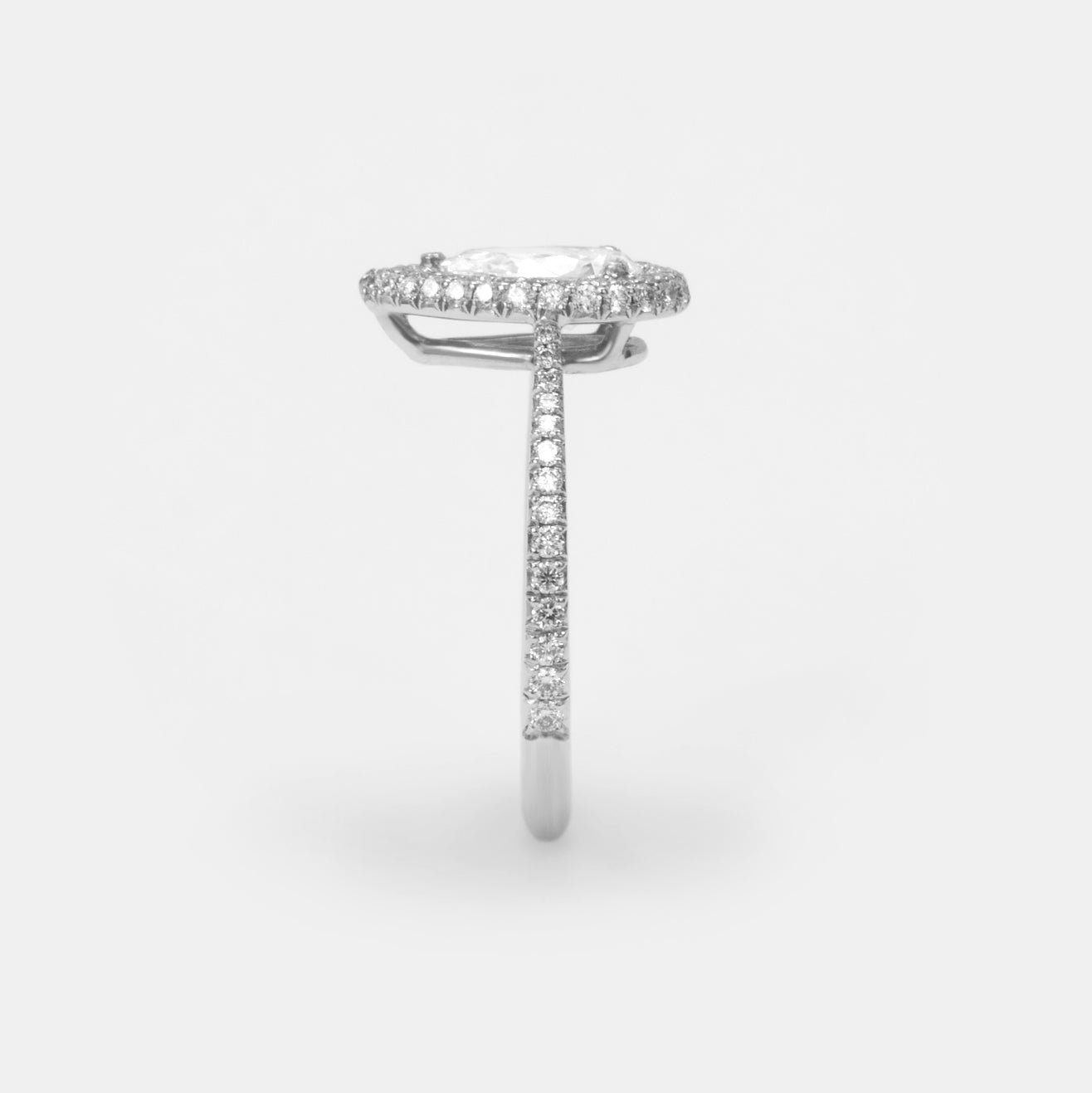 Solitaire 'ArtDeco' Grande Goutte Diamants - Daniel de Guy