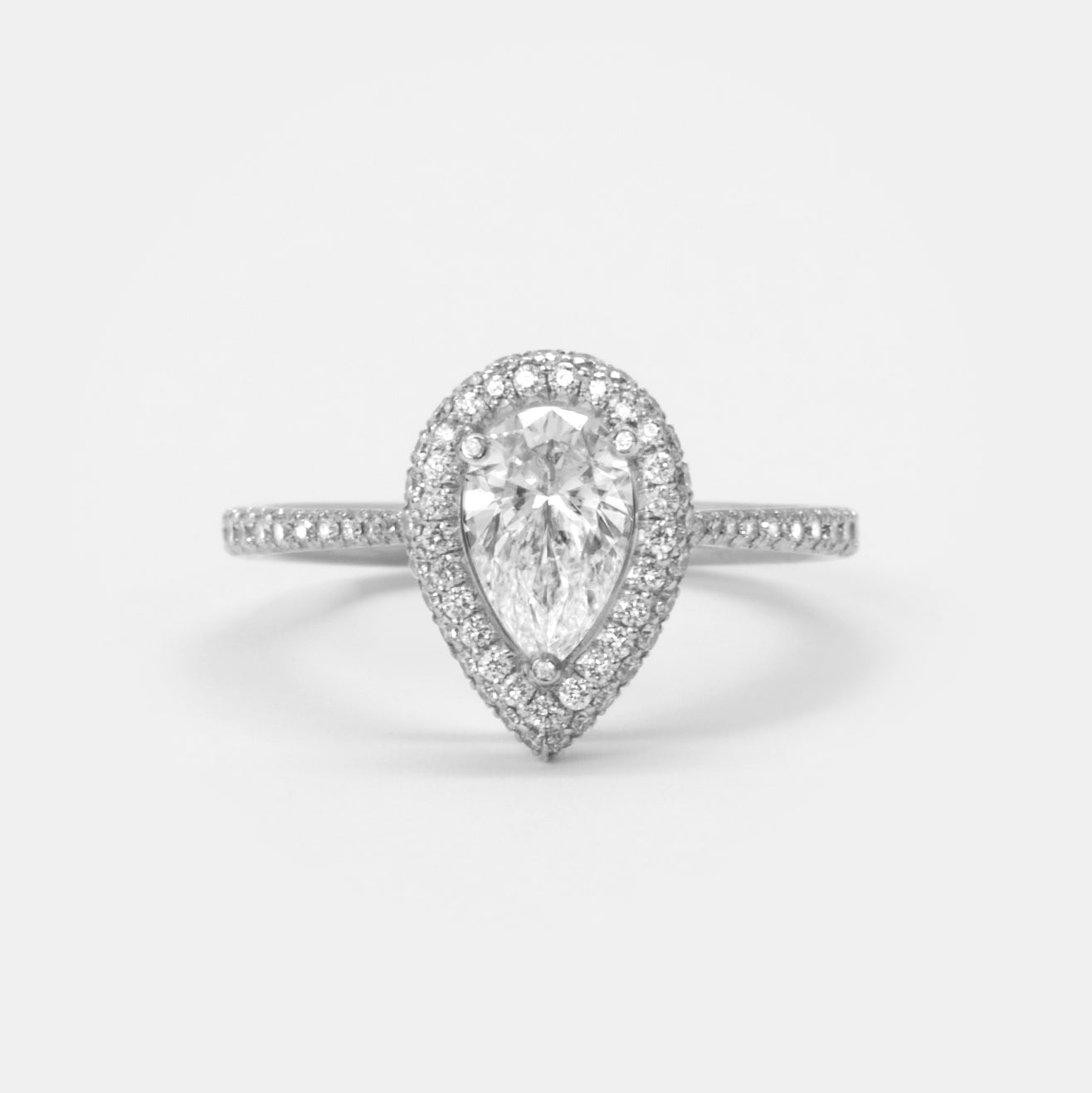 Solitaire 'ArtDeco' Grande Goutte Diamants - Daniel de Guy