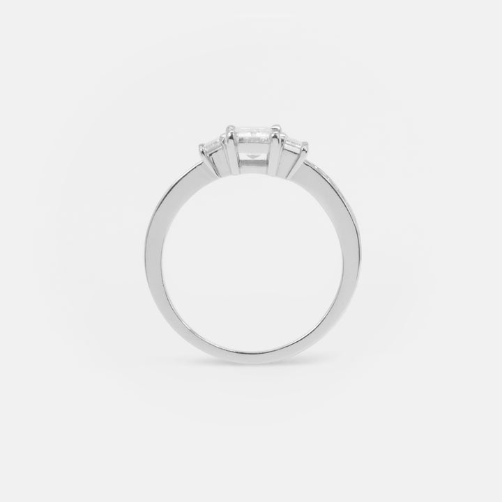 Solitaire 'Trilogie' Baguettes Diamants - Daniel de Guy